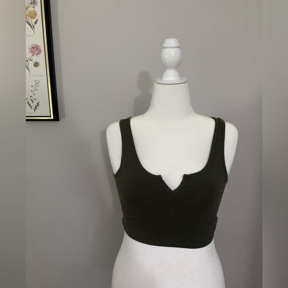 V-beck Crop Tank, Size L